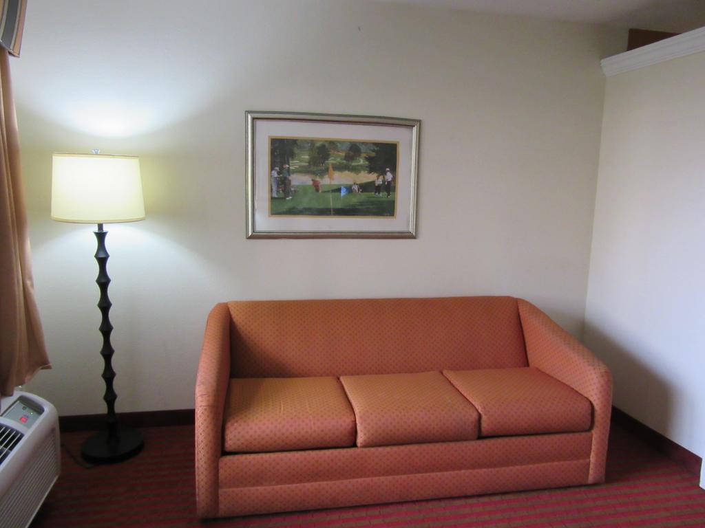 Clarion Suites Augusta Oda fotoğraf